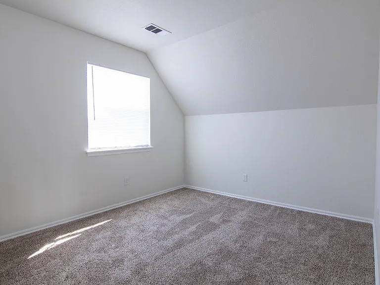 1431 Westmore Dr — Photo 16