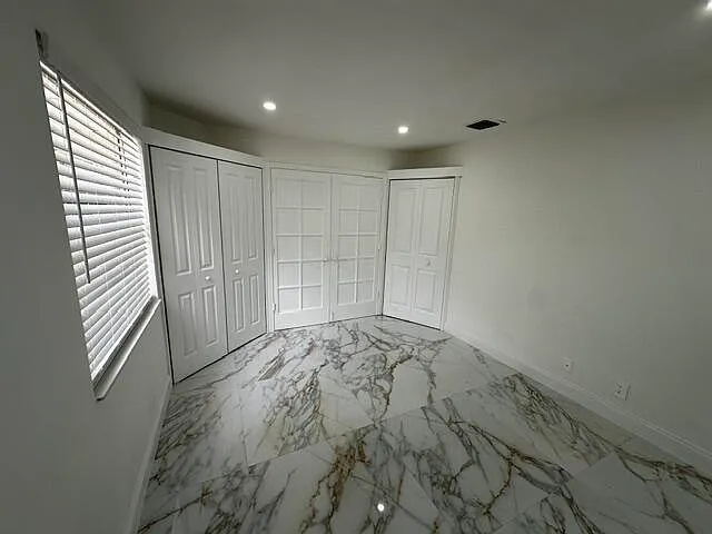 2173 Discovery Cir W — Photo 15