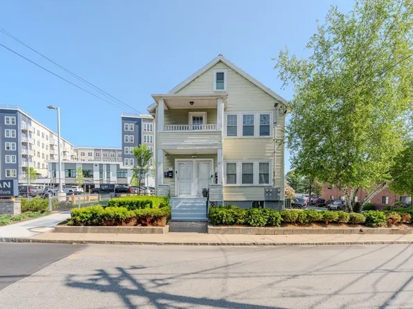 69-71 Pond St, Waltham, MA 02451