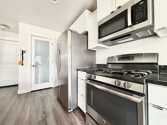 5th image of 15122 S Gallant Dr