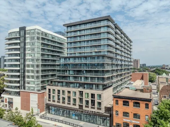 1 Jarvis St #1111, Hamilton, ON L8R 3J2