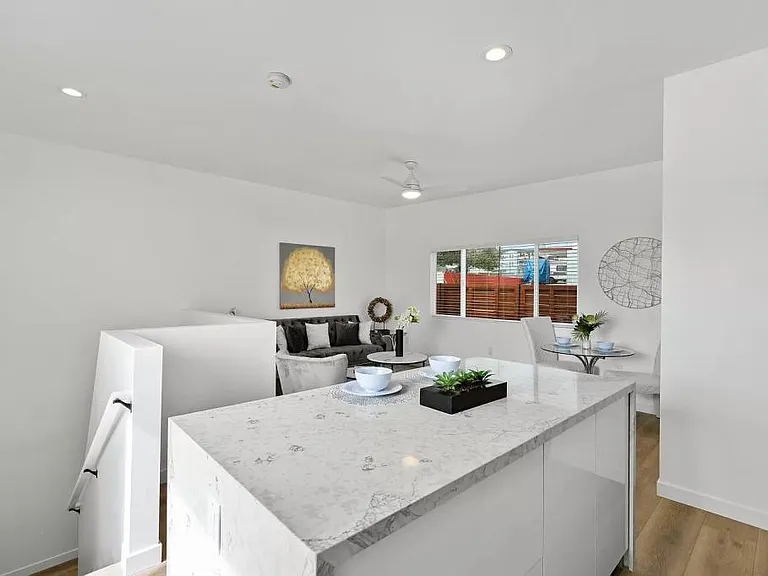 4963 Jumano Ave — Photo 11