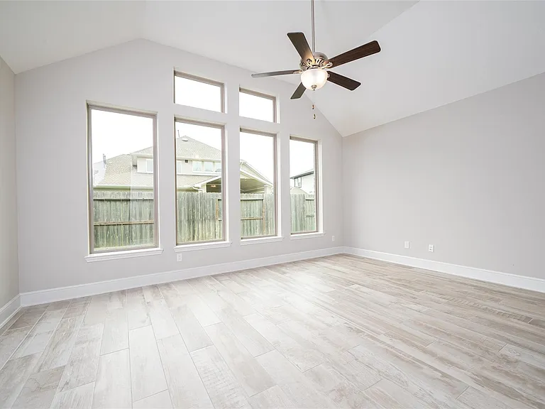 2511 Marble Hill Dr — Photo 32