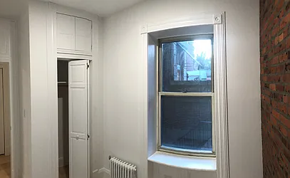 Rented by LJ Sloane Management