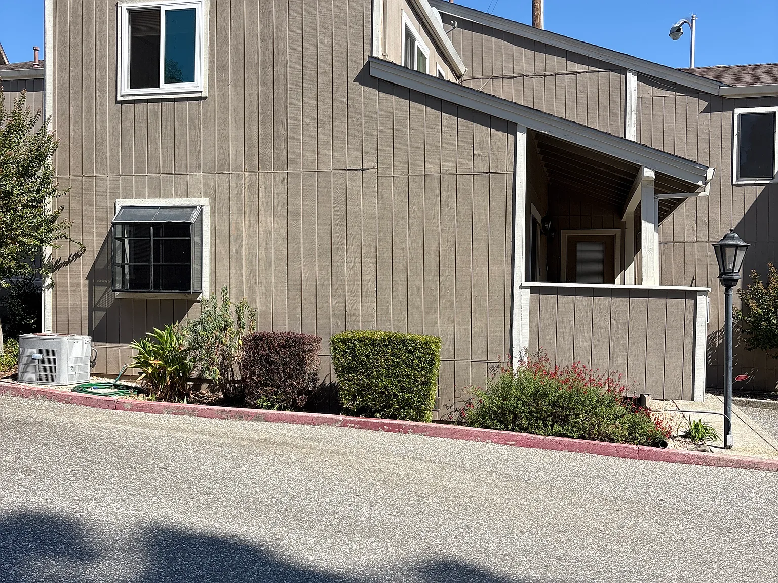 Mill St, Grass Valley — Photo 2