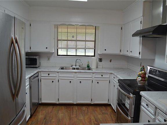 5th image of 510 Parklane Dr