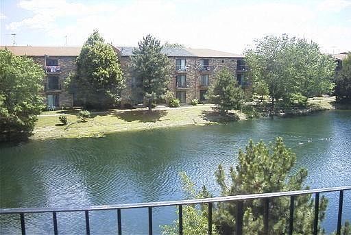 2nd image of 1525 Norway Ln APT 2A