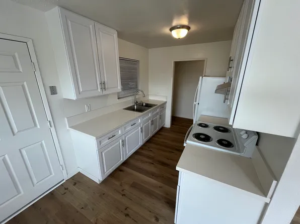 9942 Meteor Dr, Sacramento, CA 95827