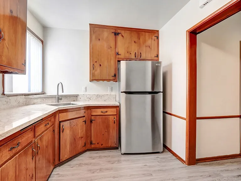 12224-34 Chandler Blvd — Photo 63