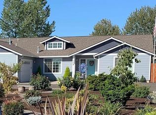 305 SE Hawthorne Ave, Dallas, OR