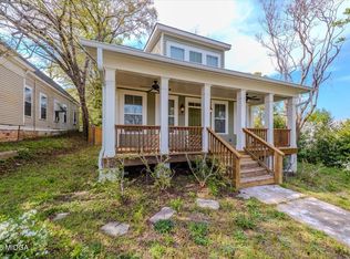 1355 Calhoun St, Macon, GA 31201