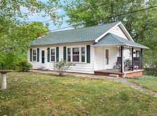 273 Lower Edgewood Rd, Candler, NC 28715