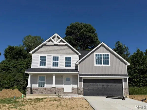 208 Bunkum Woods Dr, Fairview Heights, IL 62208