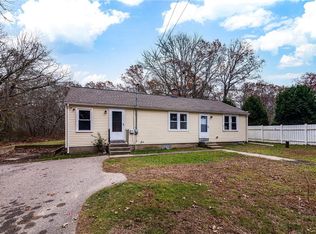 917 Broad Rock Rd, South Kingstown, RI 02879