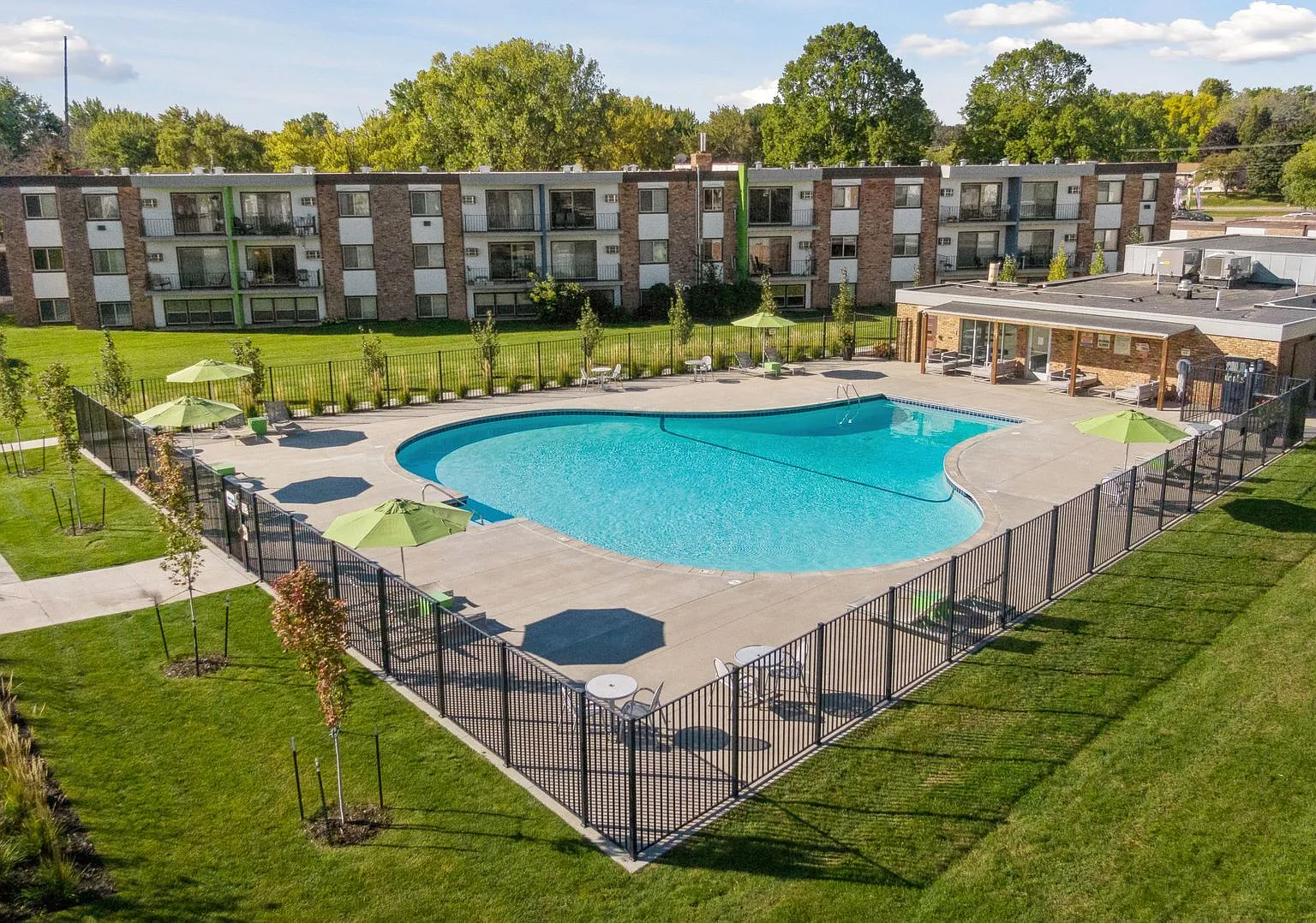 Sumter Green Apartments — Photo 3