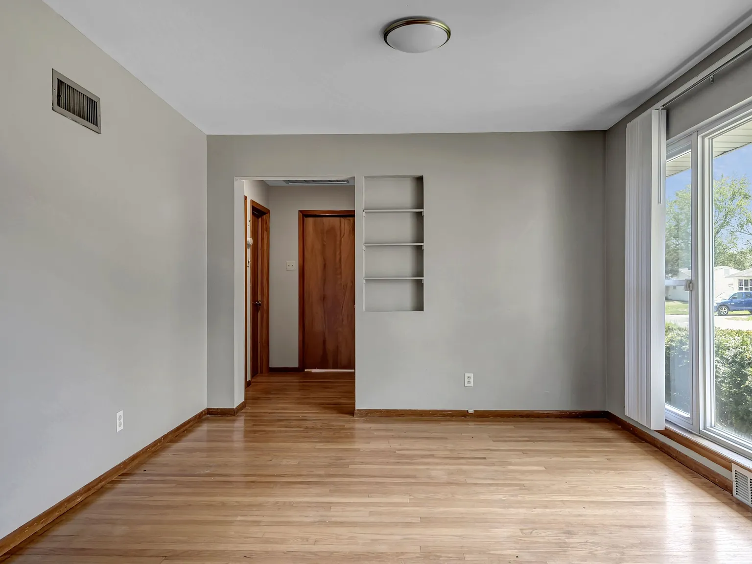 765 Babler - 1 — Photo 4