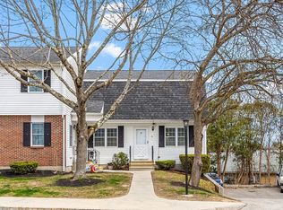 10 Pamela Ln, Amesbury, MA 01913