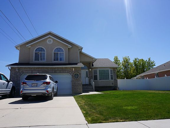2nd image of 7605 S Kings Bridge Dr