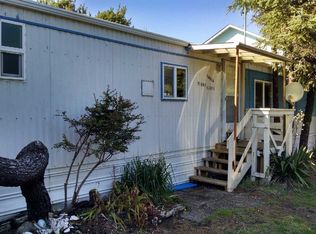 88528 3rd Ave, Florence, OR 97439