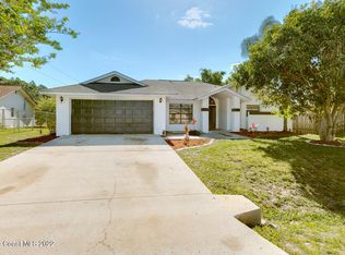 1561 Fairlee Ave NW, Palm Bay, FL 32907
