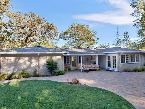 81 Tarry Ln, Orinda, CA 94563