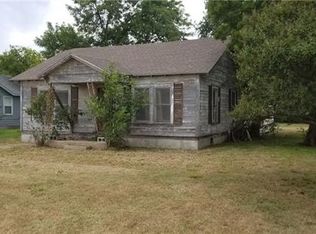 401 S Frontage Rd, Valley View, TX 76272