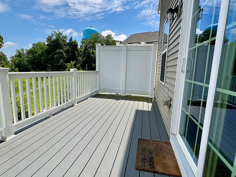 105 Caswell Dr — Photo 35