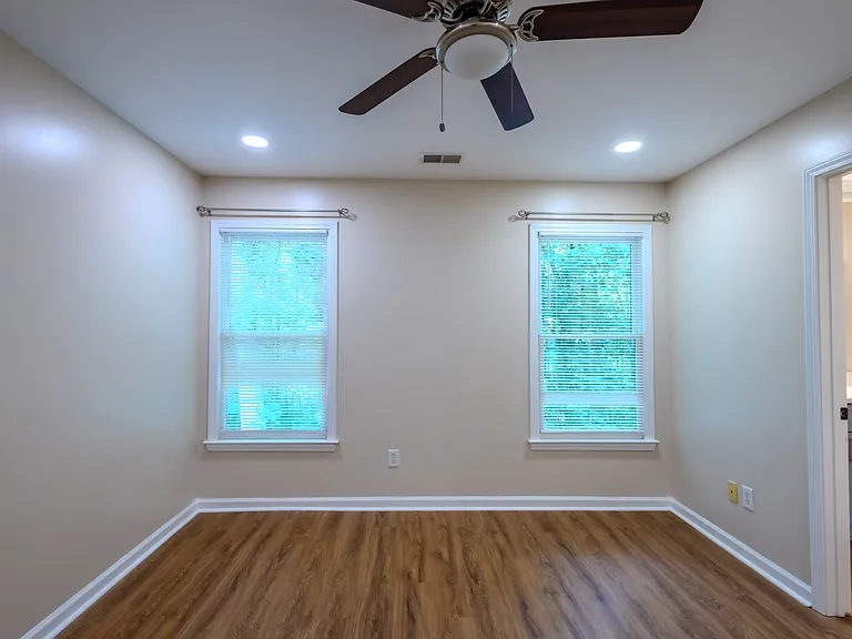 650 Cedar Creek Dr — Photo 31