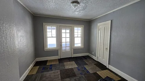 333 Rosewood Ter #1 Photo 1