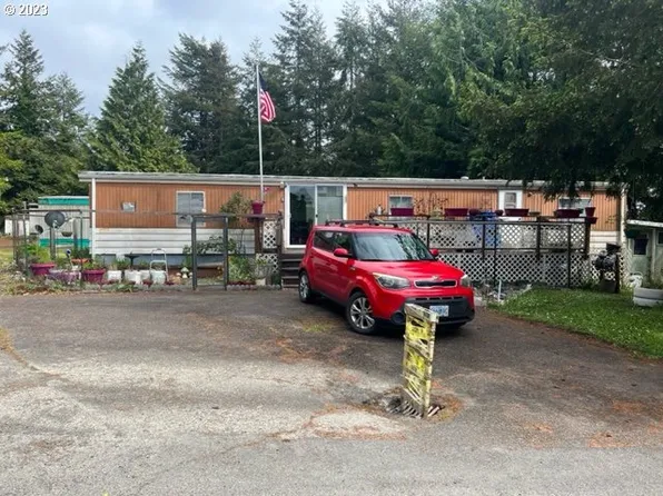 1050 N Cedar Point Rd Space C12, Coquille, OR 97423