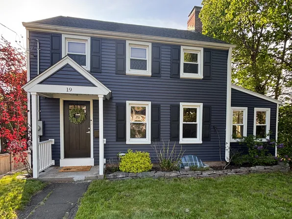 19 Draper Avenue, Meriden, CT 06450