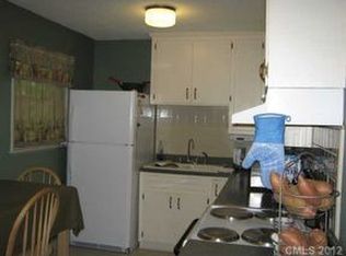 261 Holly Ave, Dallas, NC 28034