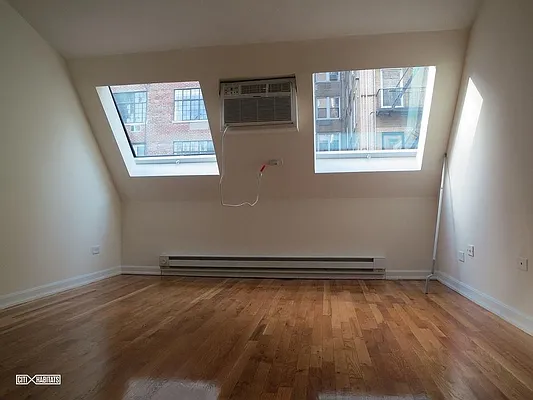 Rented by Citi Habitats | media 12