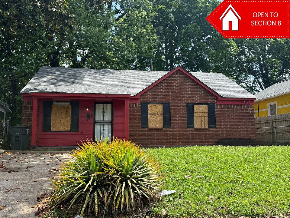 1st image of 936 N Claybrook St