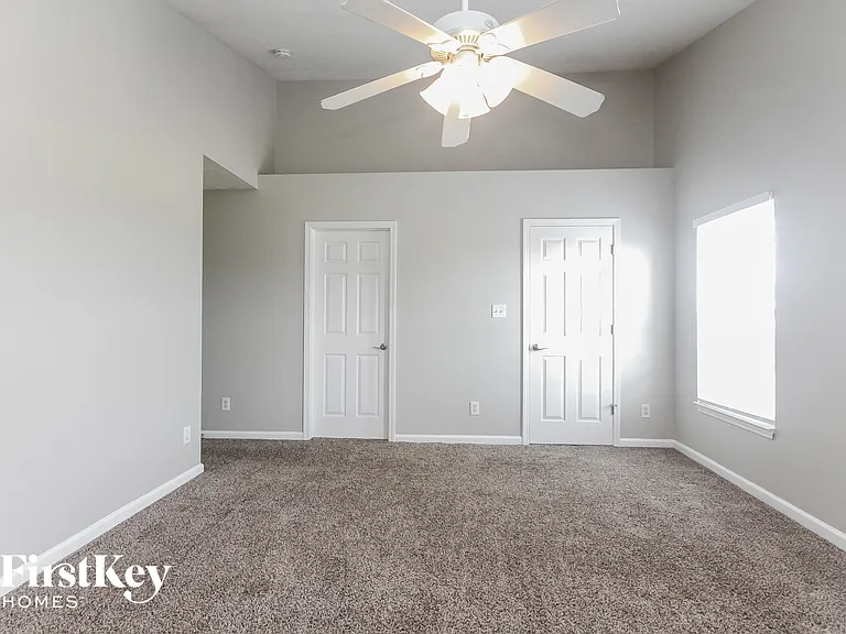 8309 Catchfly Dr — Photo 7
