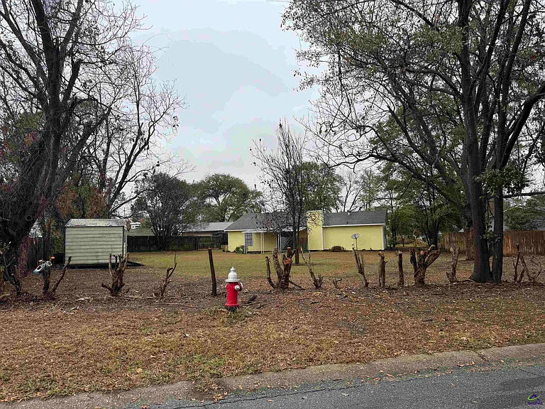 108 Renoir Ln — Photo 16