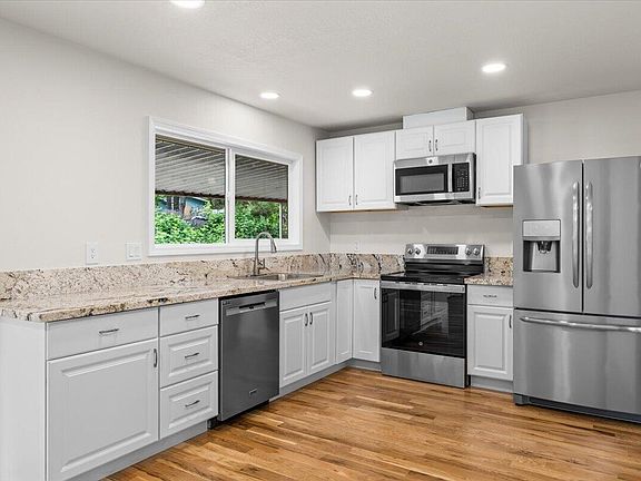 4th image of 1840 Conestoga Dr