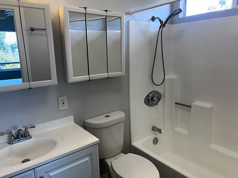 4948 Brighton Ave — Photo 35