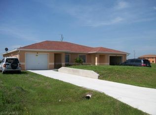 822 Diplomat Pkwy E, Cape Coral, FL 33909