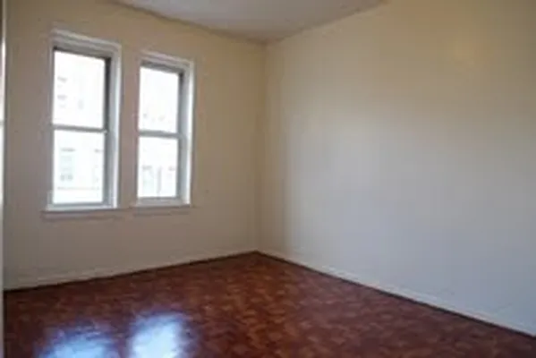 Rented by Raz Realty | media 21