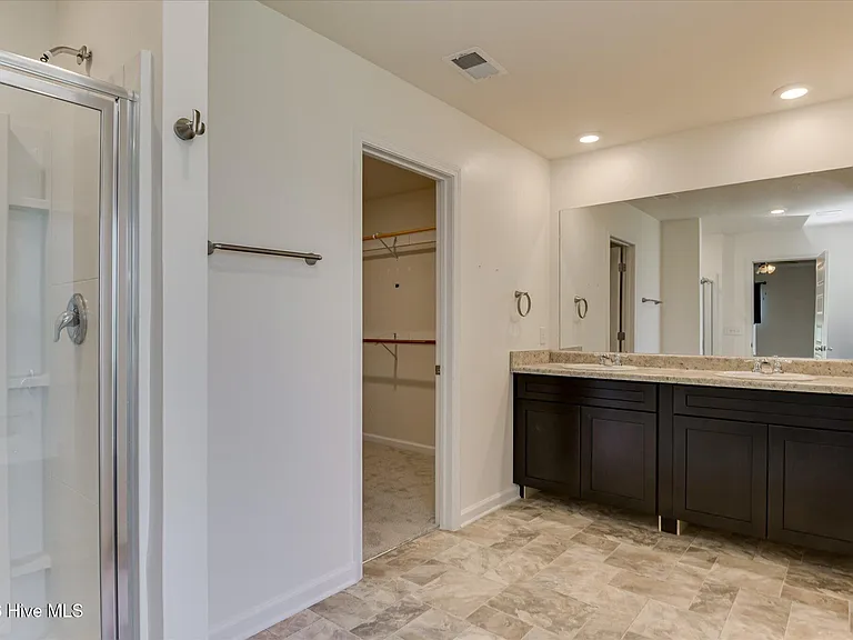 1147 Sims Dr — Photo 30