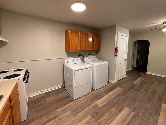 4th image of 111 Floyd Pl #2