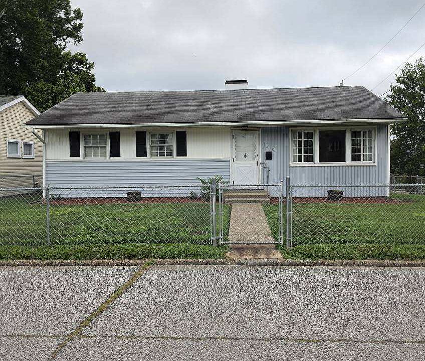 1st image of 2910 Fitzwater Dr