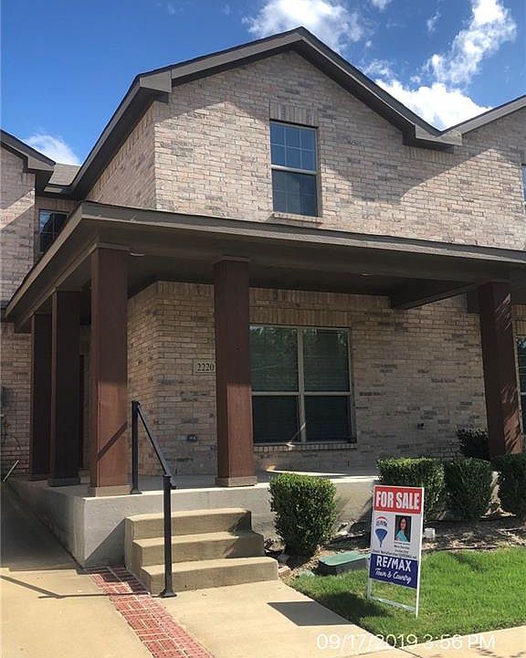 1st image of 2220 Abbey Ln