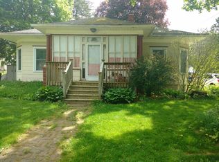 206 N Market St, Dewitt, MI 48820