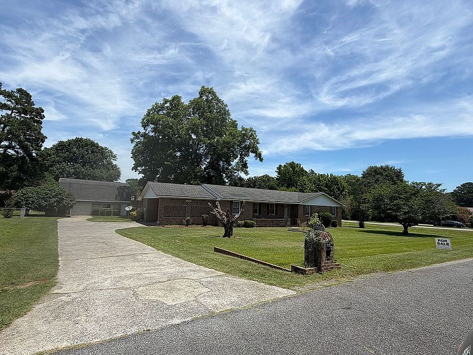 1st image of 3349 Sandy Cir