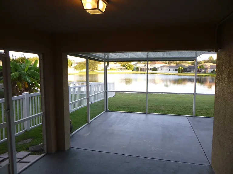 19146 Cypress Green Dr — Photo 22