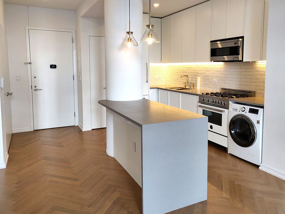 1st image of 184 Kent Ave APT B613