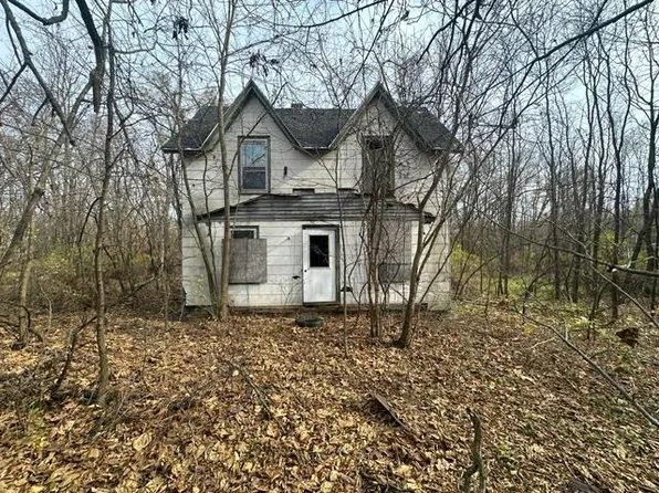 339 S Elm St, Lone Rock, WI 53556