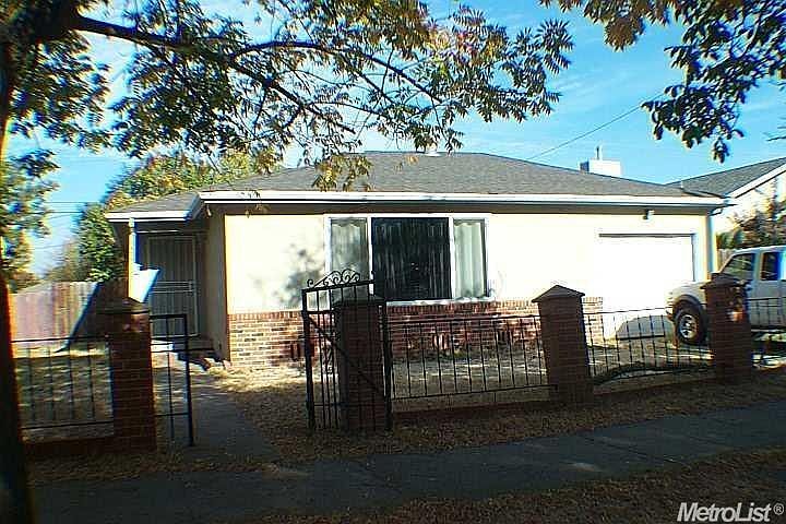 2nd image of 2421 E Taylor St